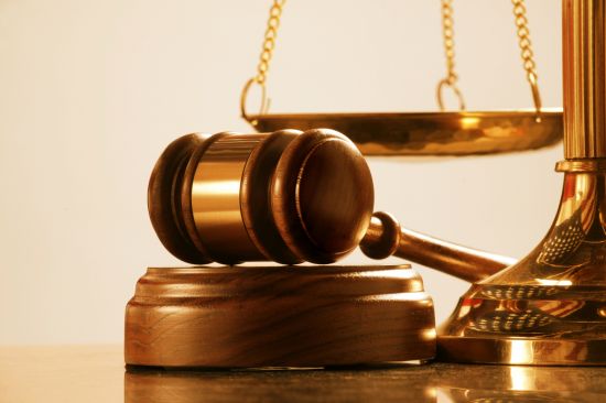 Legislació mercantil. Adequació.